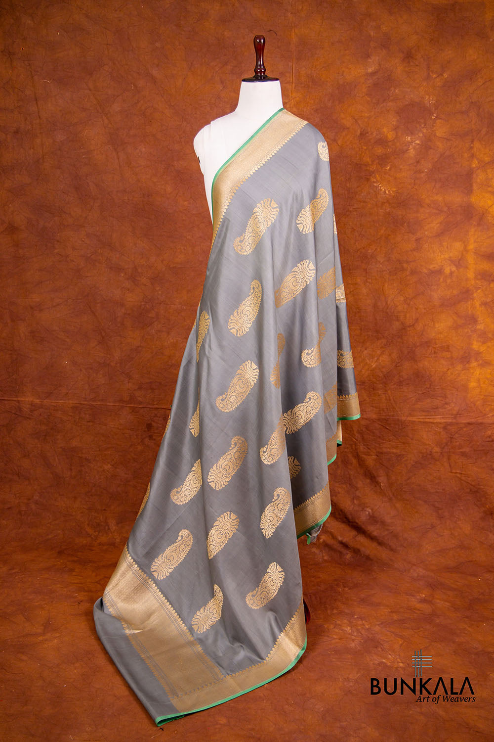 Grey Pure Katan Silk Kadwa Hand Weaved Allover Big Paisley Buta Design Banarasi Dupatta