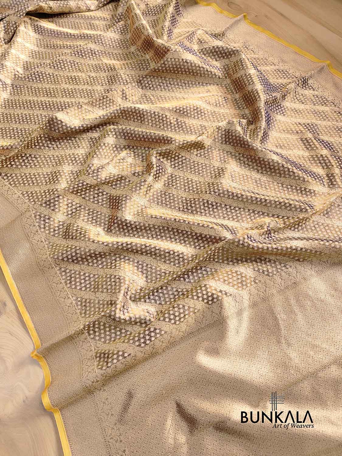 Brown Pure Soft Tissue Stripe Heritage Design Handloom Banarasi Saree