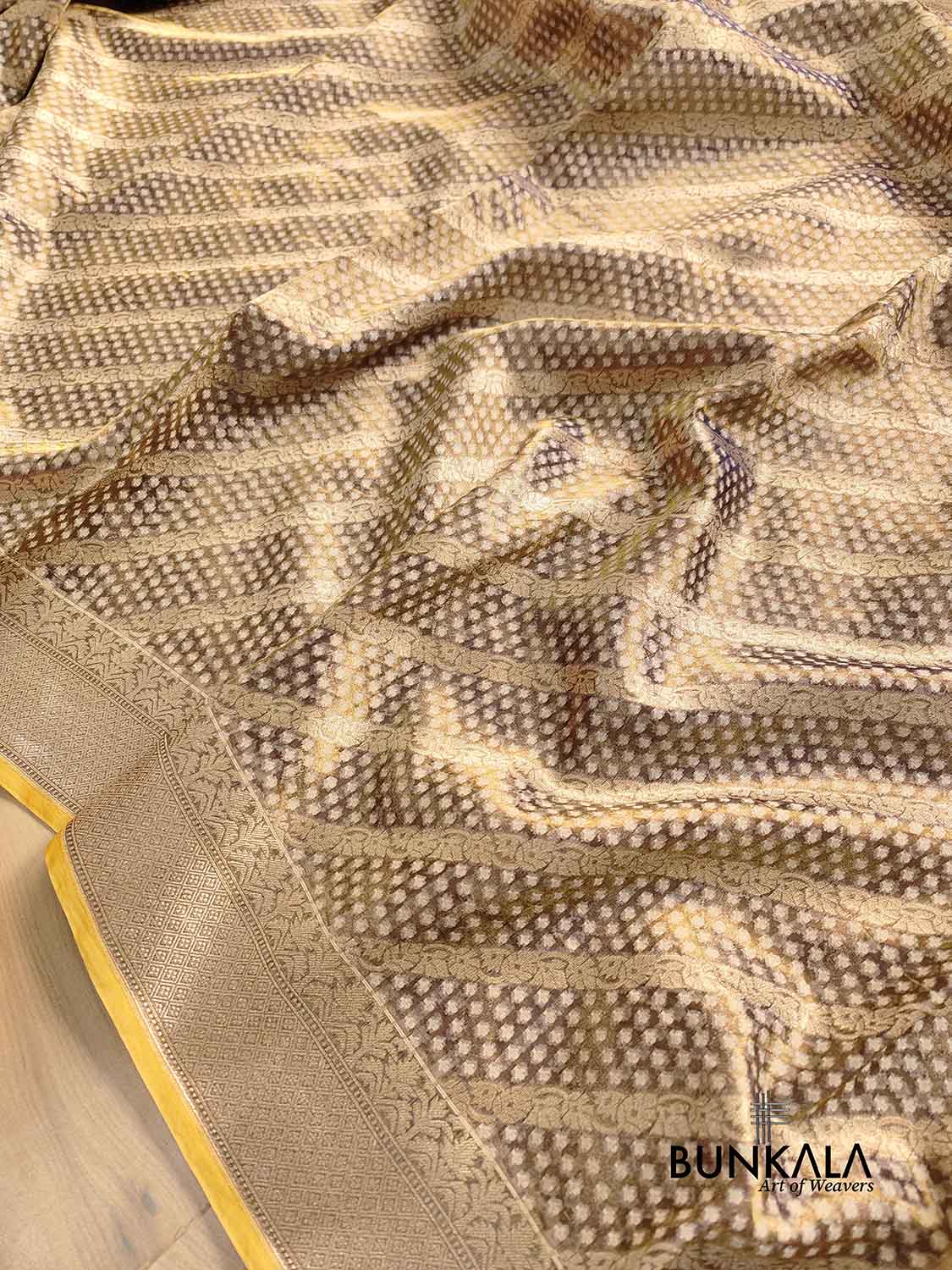 Brown Pure Soft Tissue Stripe Heritage Design Handloom Banarasi Saree