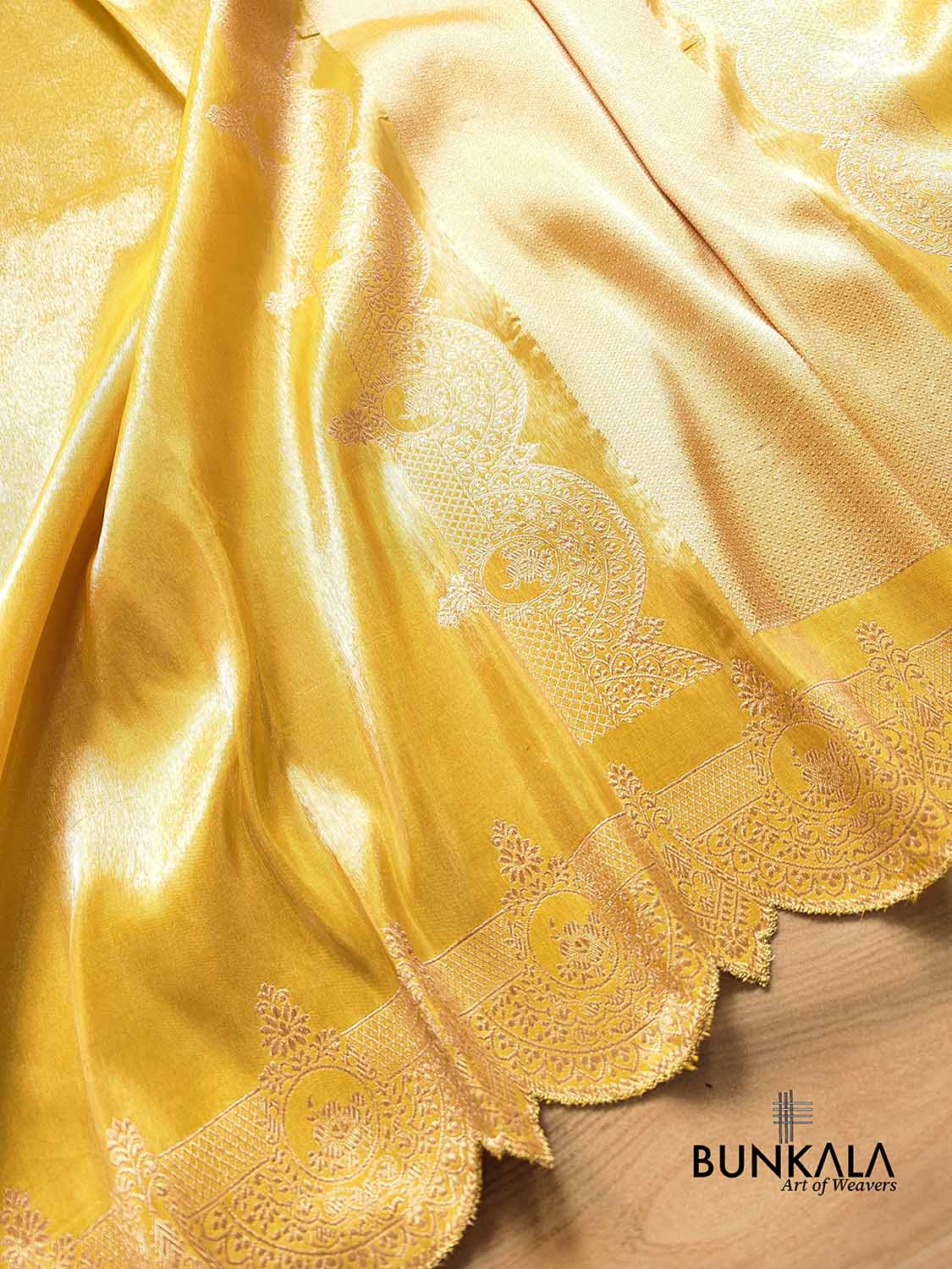 Golden Yellow Soft Pure Tissue Katan Silk Handloom Scalloped Border Plain Banarasi Saree