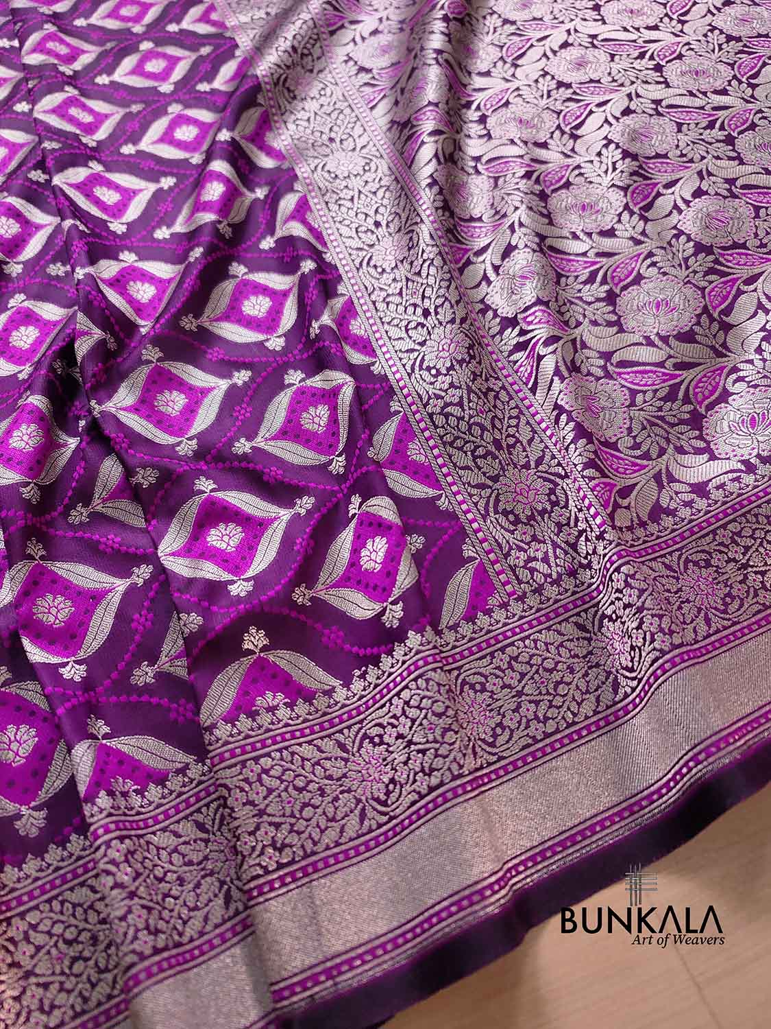 Deep Purple Soft Mashru Silk Jamewar Weaved Banarasi Saree