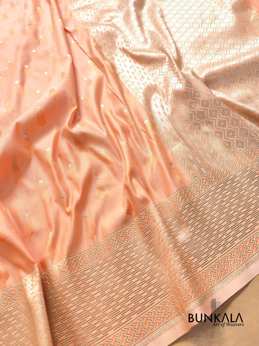 Peach Mashru Silk Jamewar Leaf Buti Design Weaved Banarasi Saree