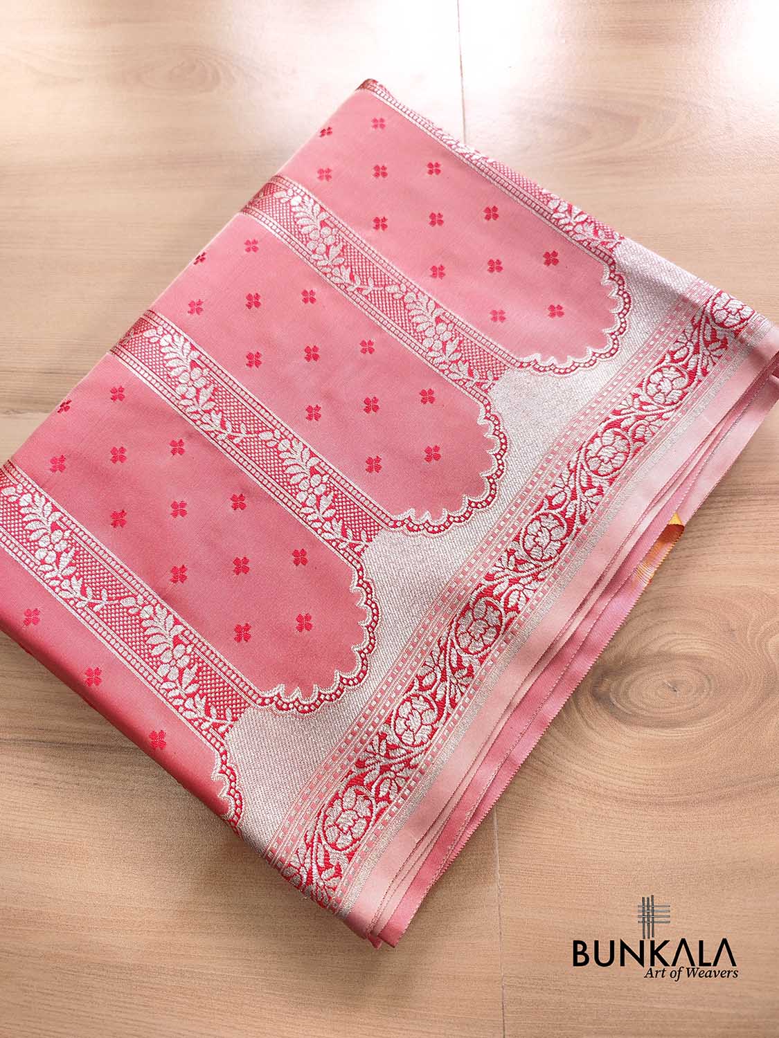 Light Pink Soft Mashru Silk Jamewar Weaved Banarasi Saree