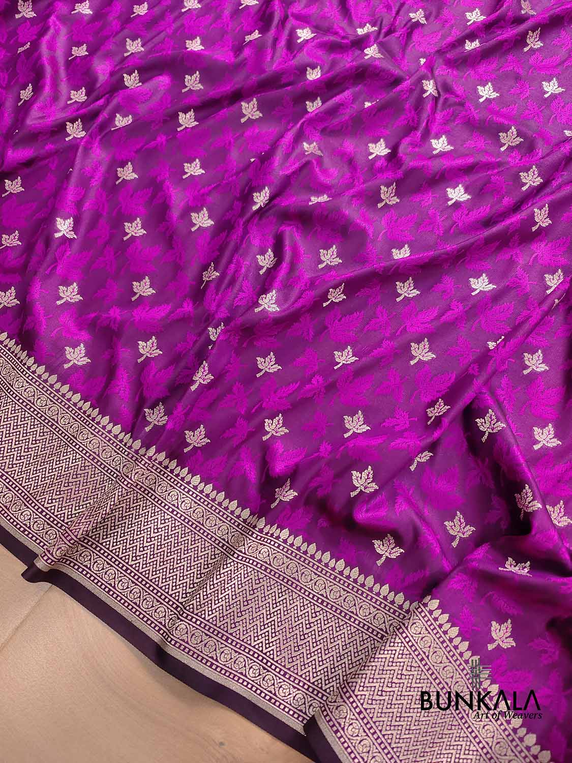 Purple Soft Mashru Silk Jamewar Weaved Leaf Design Banarasi Saree