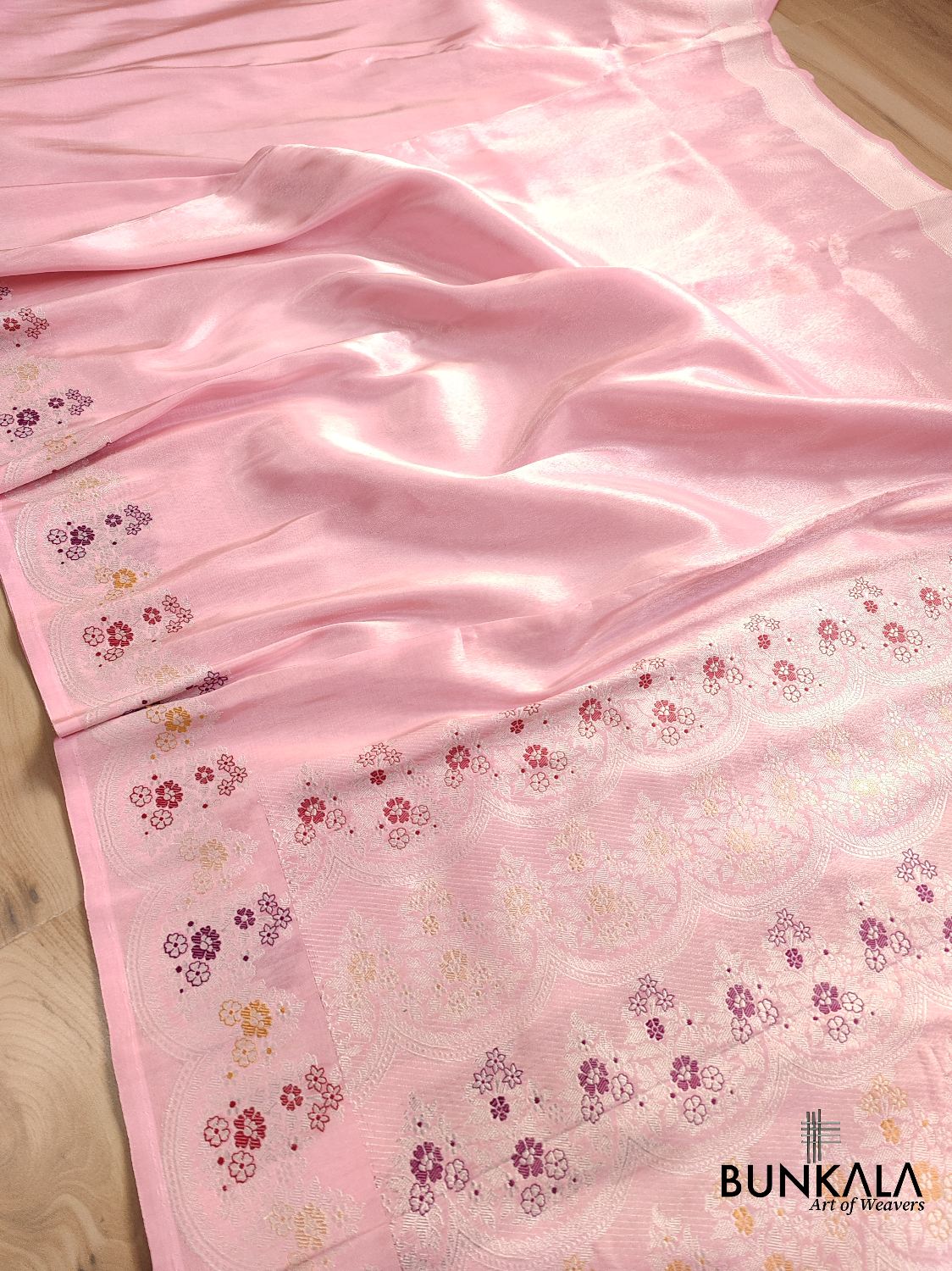 Pink Handloom Pure Tissue Katan Silk Scalloped Meenakari Border Banarasi Saree