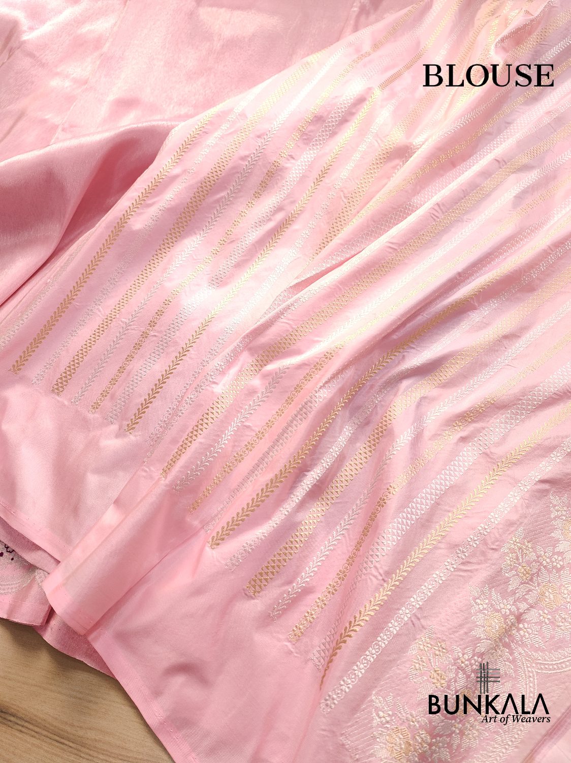 Pink Handloom Pure Tissue Katan Silk Scalloped Meenakari Border Banarasi Saree