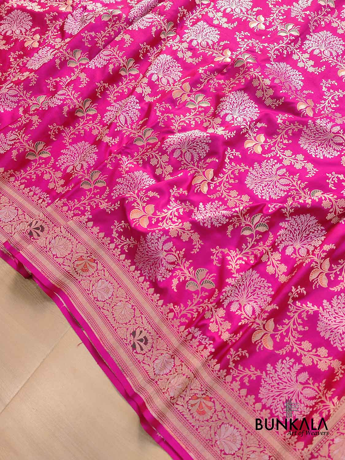 Pink Two Tone Color Pure Katan Silk Sona Rupa Floral Jaal Design Handloom Banarasi Saree