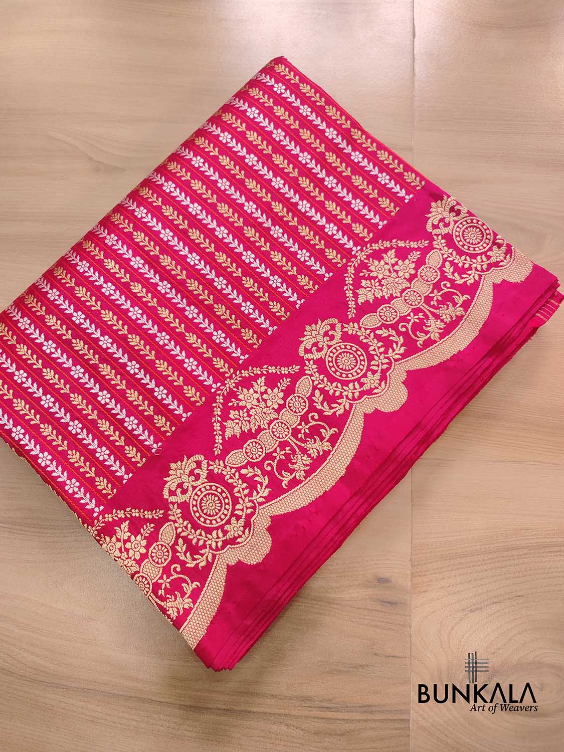 Pinkish Red Pure Katan Silk Handloom Stripe Design Sona Rupa Tanchui Body Banarasi Saree with Scalloped Border