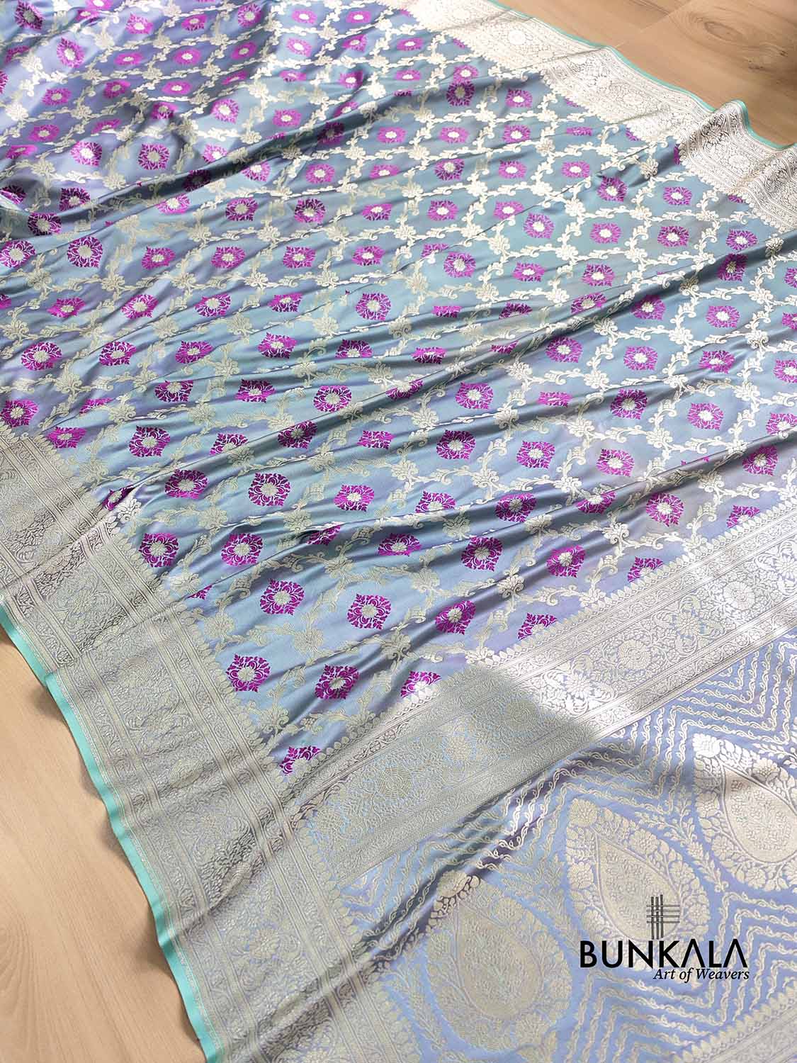 Grey Soft Mashru Silk Jamewar Weaved Floral Jaal Design Pink Meena Banarasi Saree