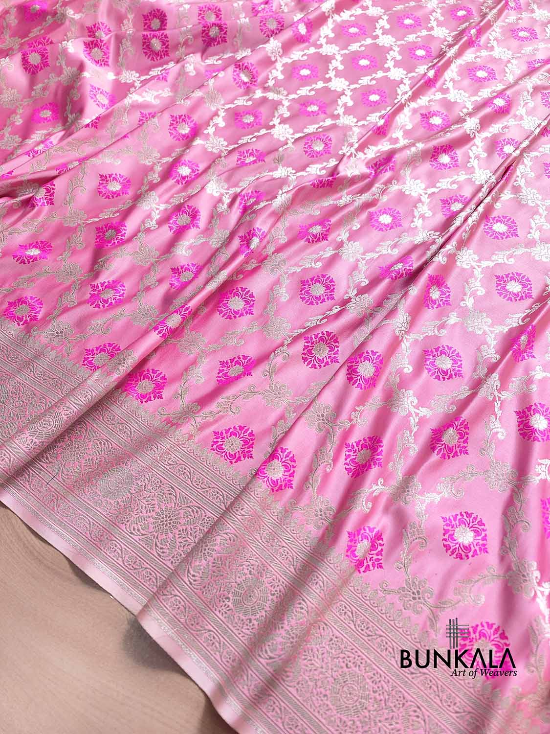 Baby Pink Soft Mashru Silk Jamewar Weaved Floral Jaal Design Pink Meena Banarasi Saree