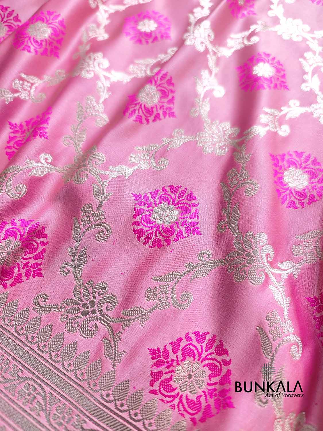 Baby Pink Soft Mashru Silk Jamewar Weaved Floral Jaal Design Pink Meena Banarasi Saree