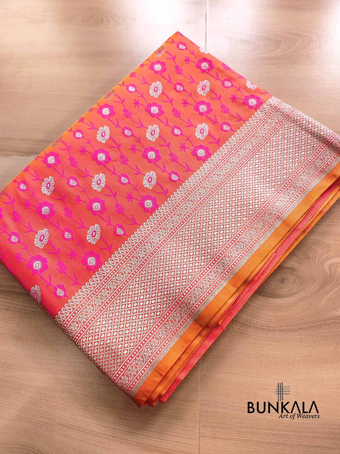 Pink and Orange Dual Shaded Soft Mashru Silk Jamewar Weaved Floral Jaal Design Banarasi Saree