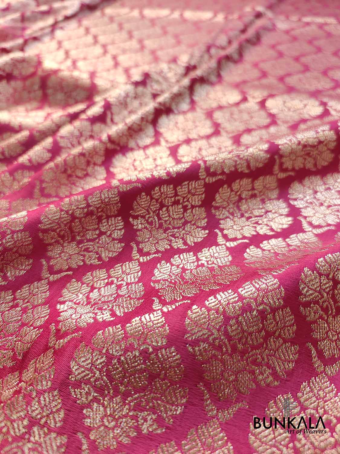 Dark Rani Pink Mashru Silk Banarasi Saree