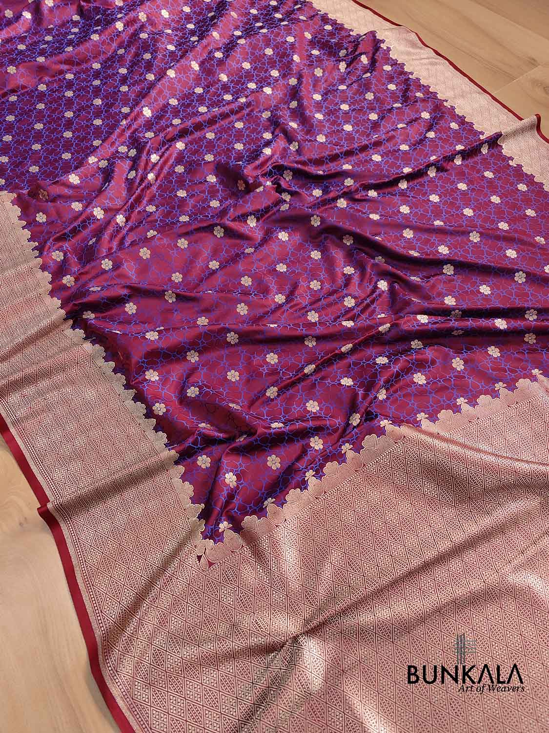 Purple Two Tone Mashru Silk Jamewar Weaved Banarasi Saree