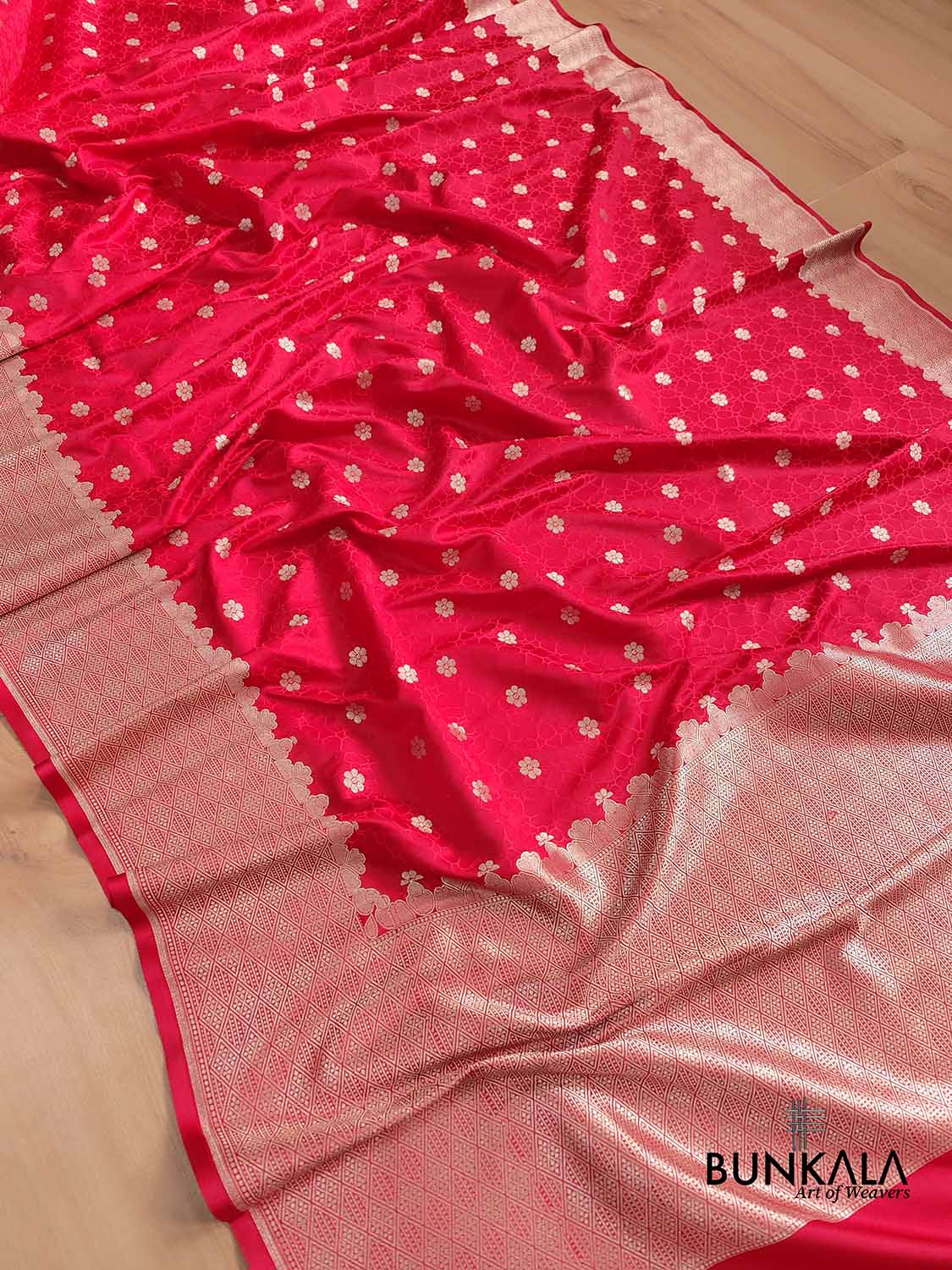 Bright Red Mashru Silk Jamewar Weaved Banarasi Saree