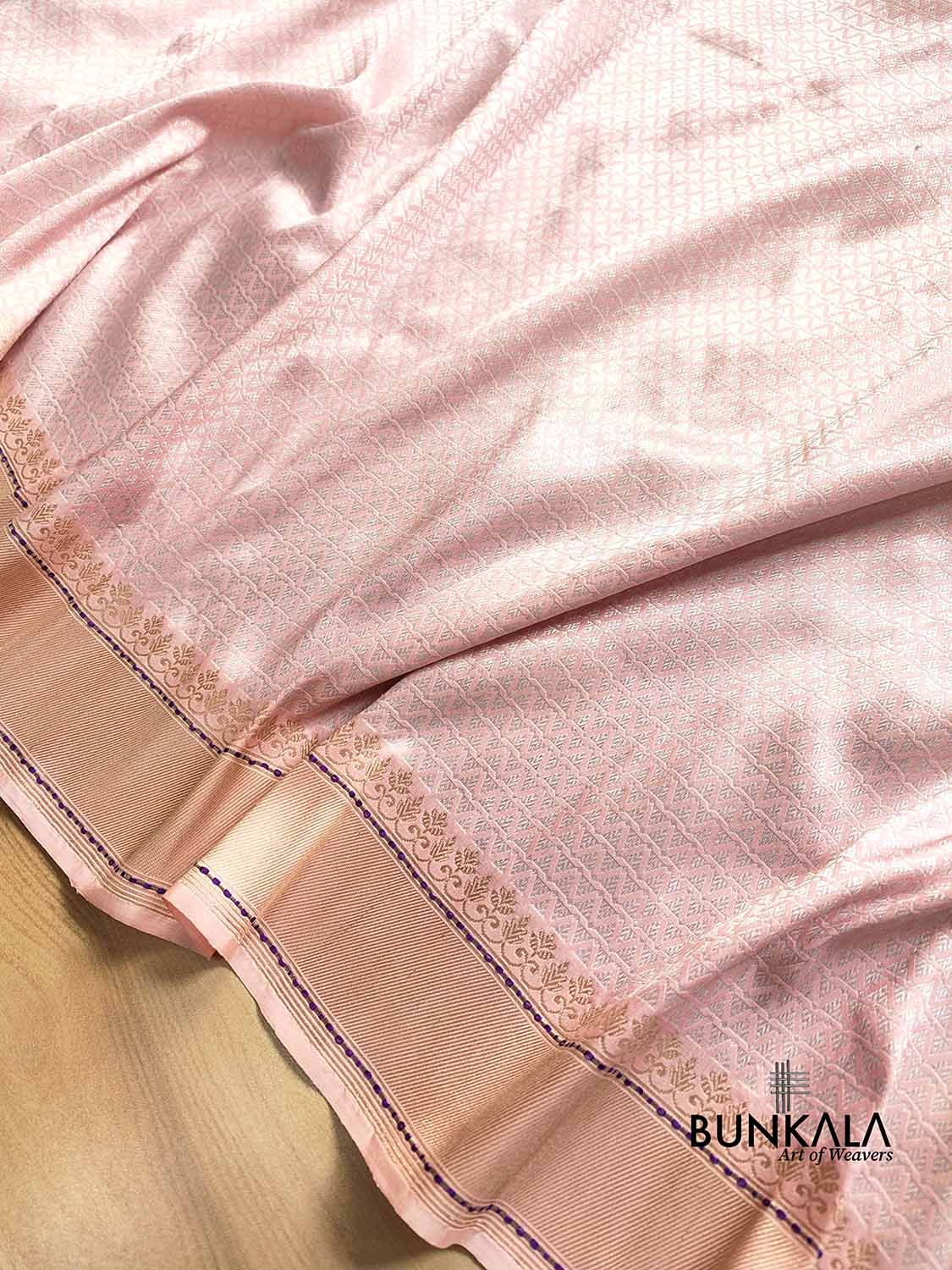 Light Pink Silver Zari Tanchui Body Mughal Design Handloom Pure Katan Silk Meenakari Pallu Banarasi Saree