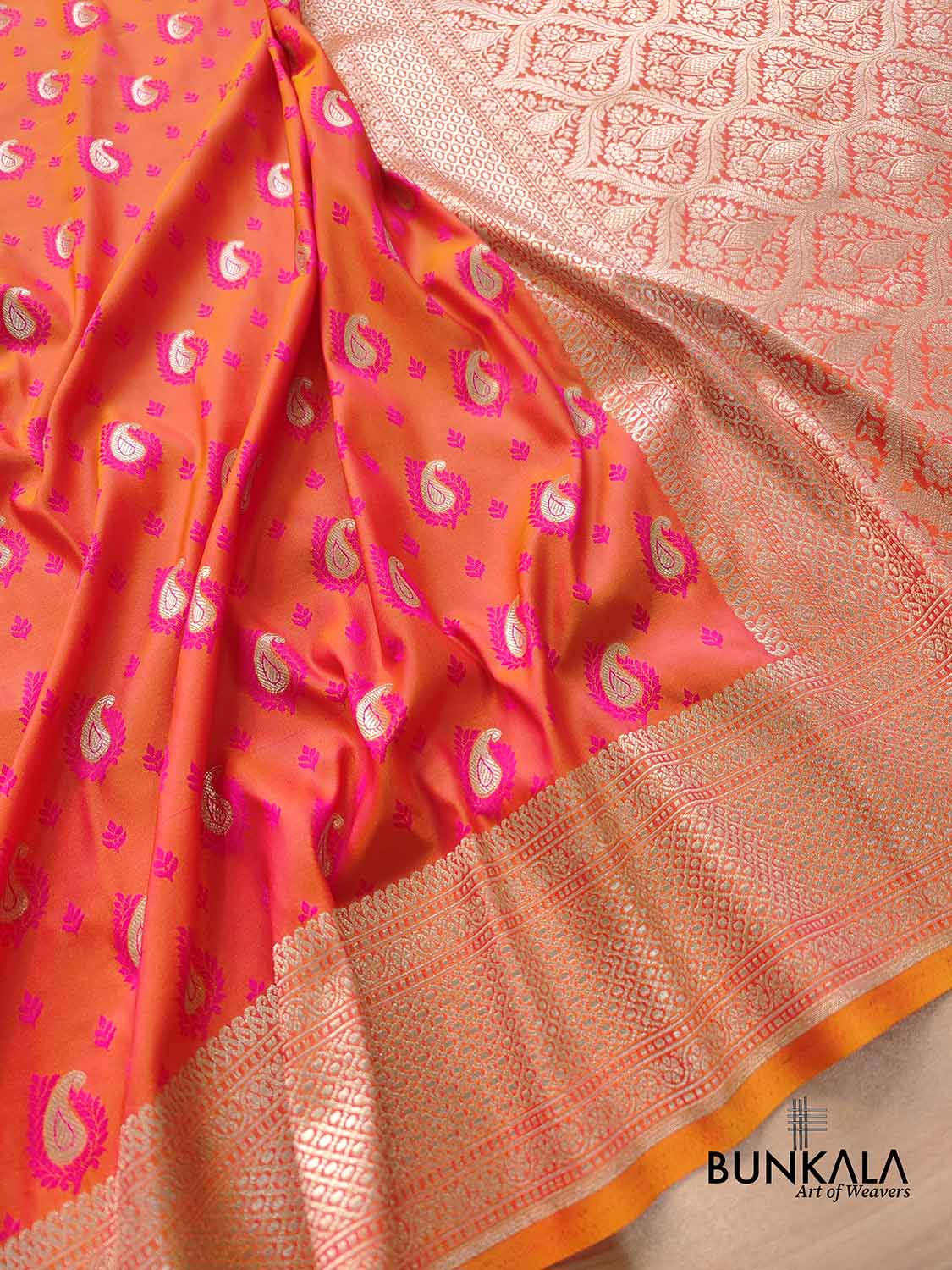 Pink and Orange Two Tone Jamewar Weaved Soft Mashru Silk Allover Small Paisley Buti Design Saree