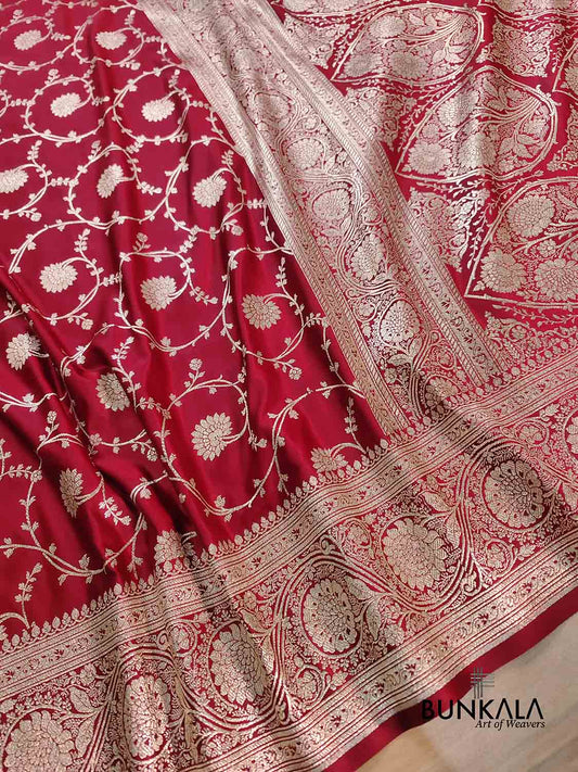 Blood Red Soft Mashru Silk Allover Floral Jaal Design Weaved Banarasi Saree