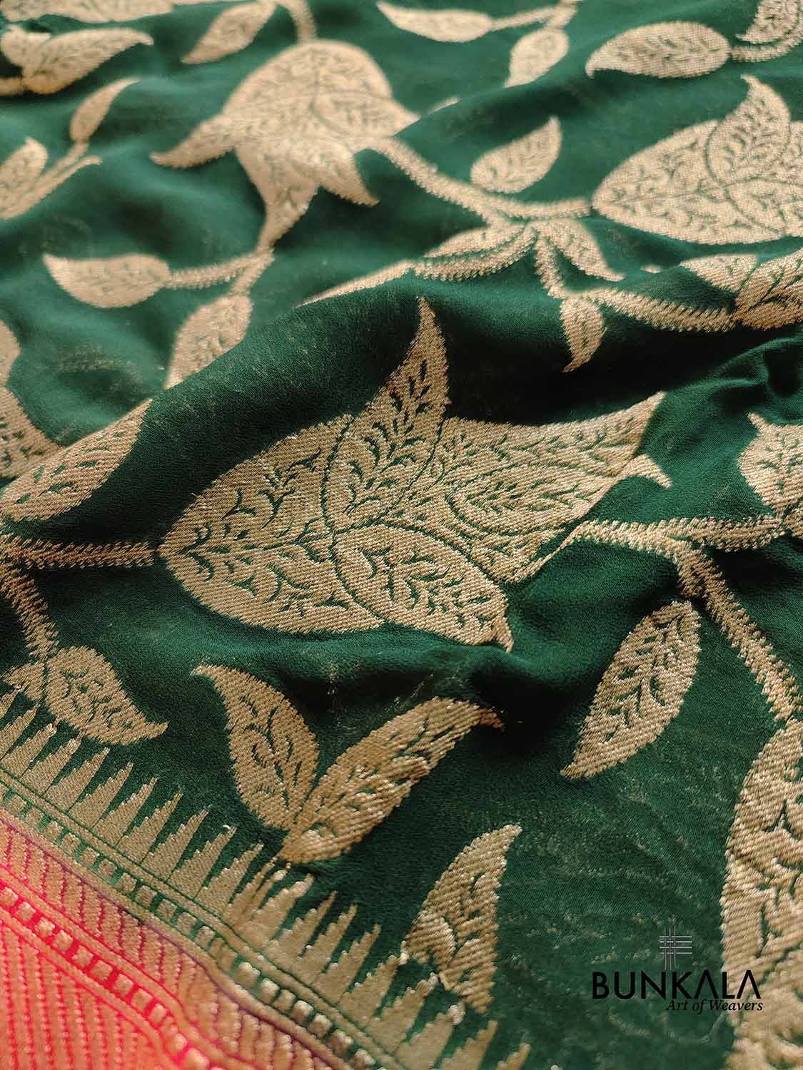 Bottle Green Pure Georgette Handloom Banarasi Saree with Red Contrast Border