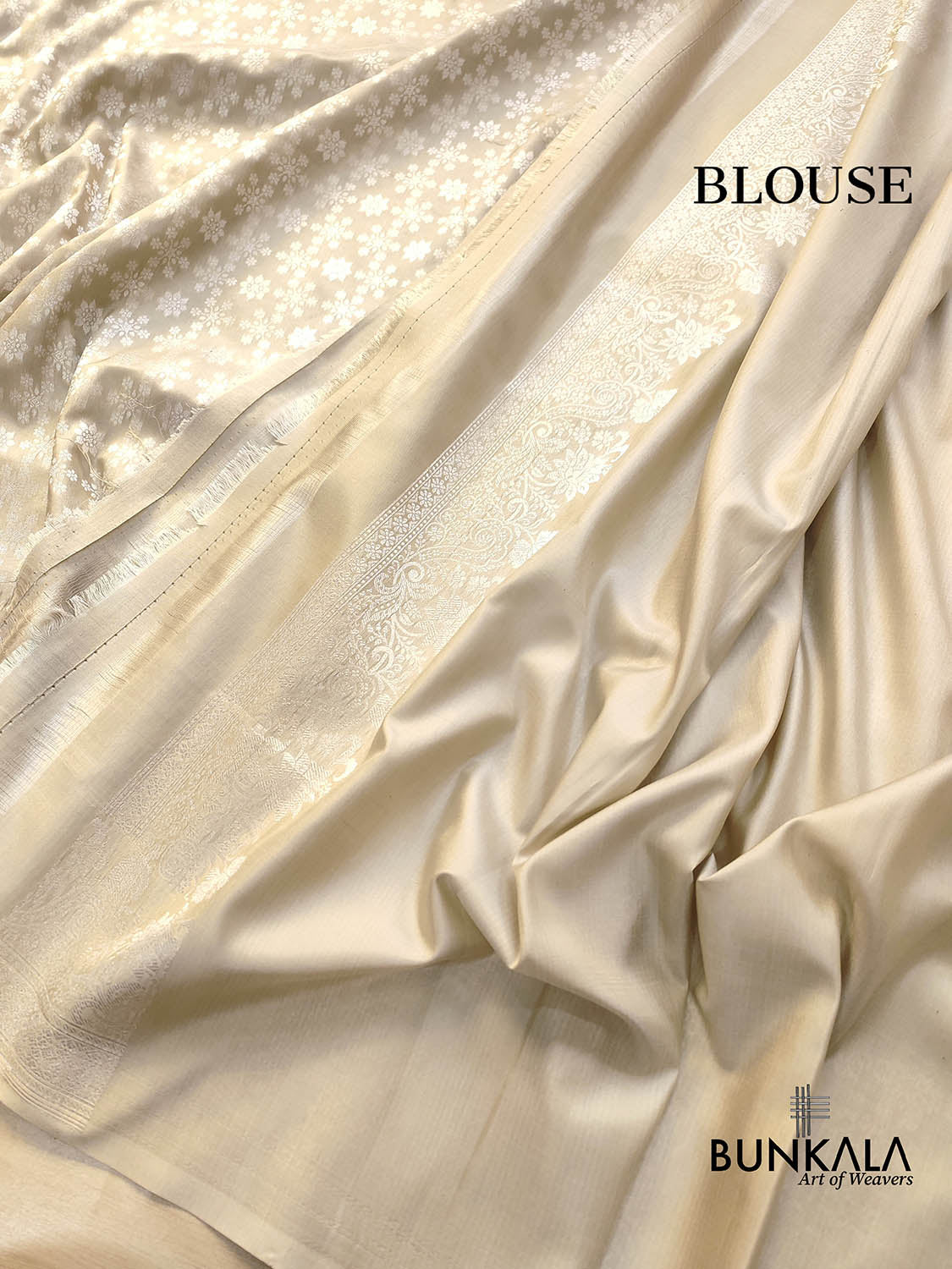 Pastel Beige Pure Katan Silk Star Geometrical Design Silver Zari Handloom Banarasi Saree