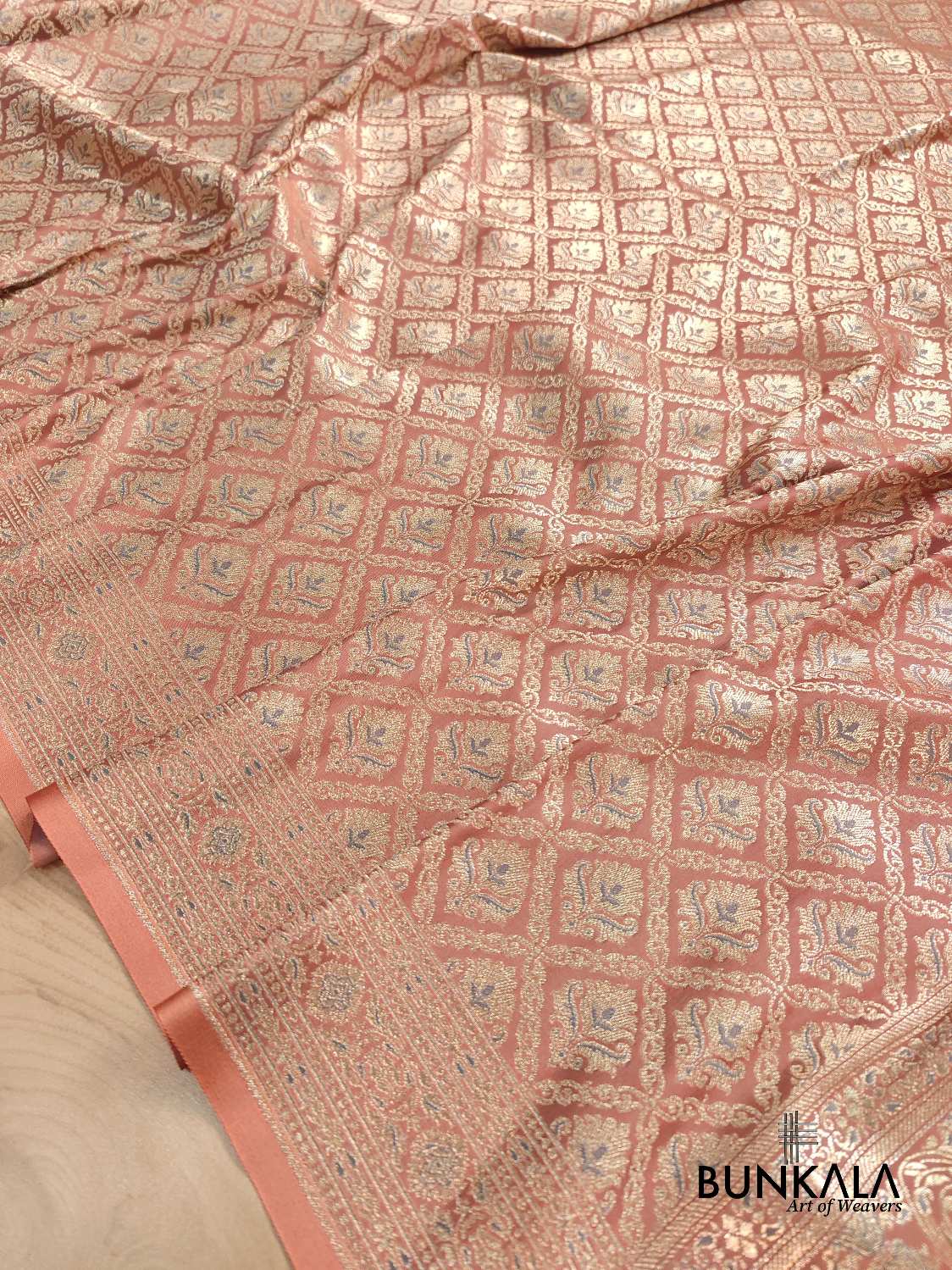 Glimmering Peach Meenakari Mashru Silk Banarasi Saree