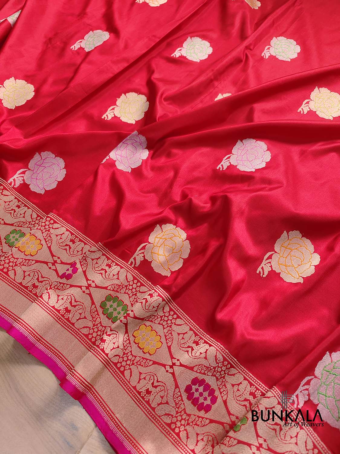 Bridal Red Pure Katan Silk Meenakari Rose Design Buta Handloom Banarasi Saree