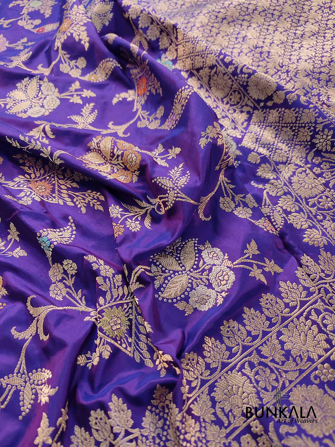 Royal Plum Melody Purple Two Tone Floral Nakshi Heritage Design Pure Katan Silk Kadwa Handwoven Meenakari Banarasi Saree