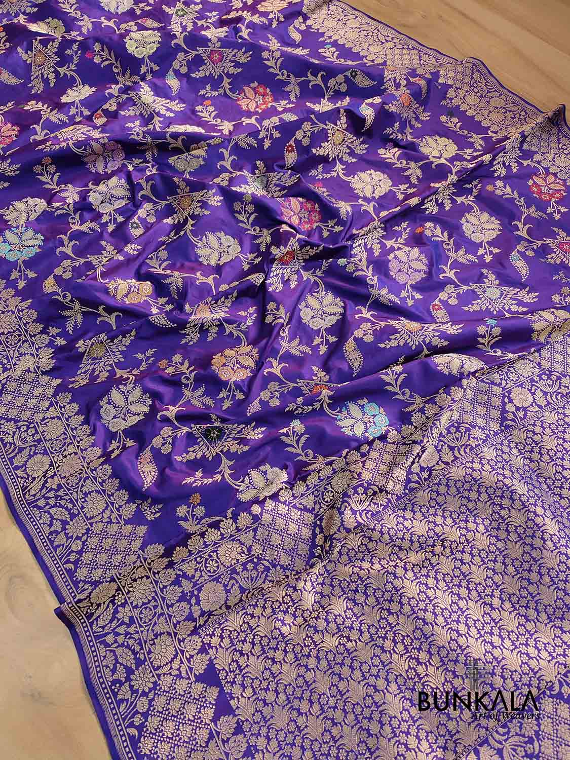 Royal Plum Melody Purple Two Tone Floral Nakshi Heritage Design Pure Katan Silk Kadwa Handwoven Meenakari Banarasi Saree