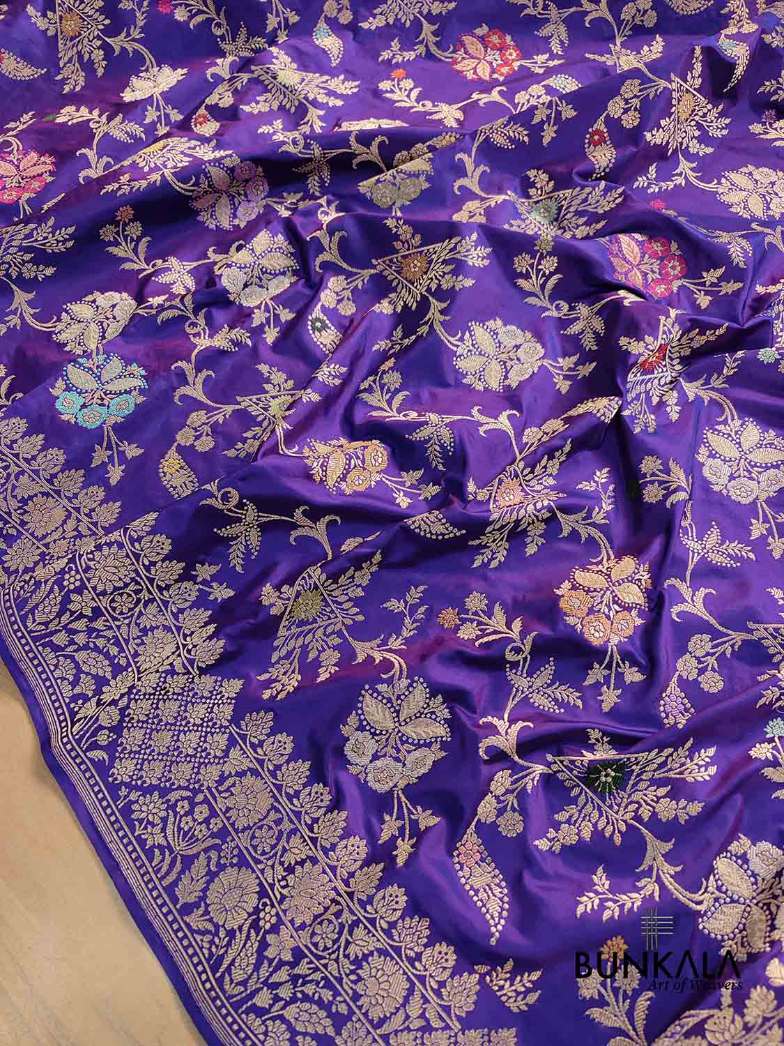 Royal Plum Melody Purple Two Tone Floral Nakshi Heritage Design Pure Katan Silk Kadwa Handwoven Meenakari Banarasi Saree