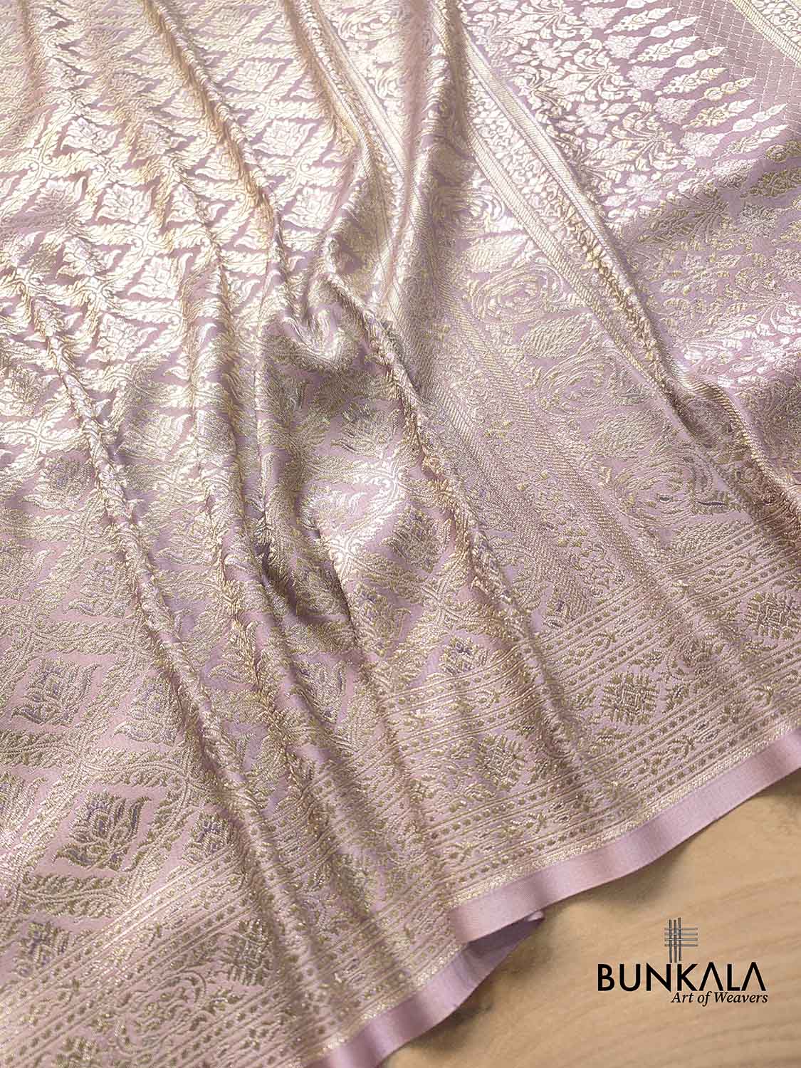 Lavender Mashru Silk Brocade Weaved Banarasi Saree