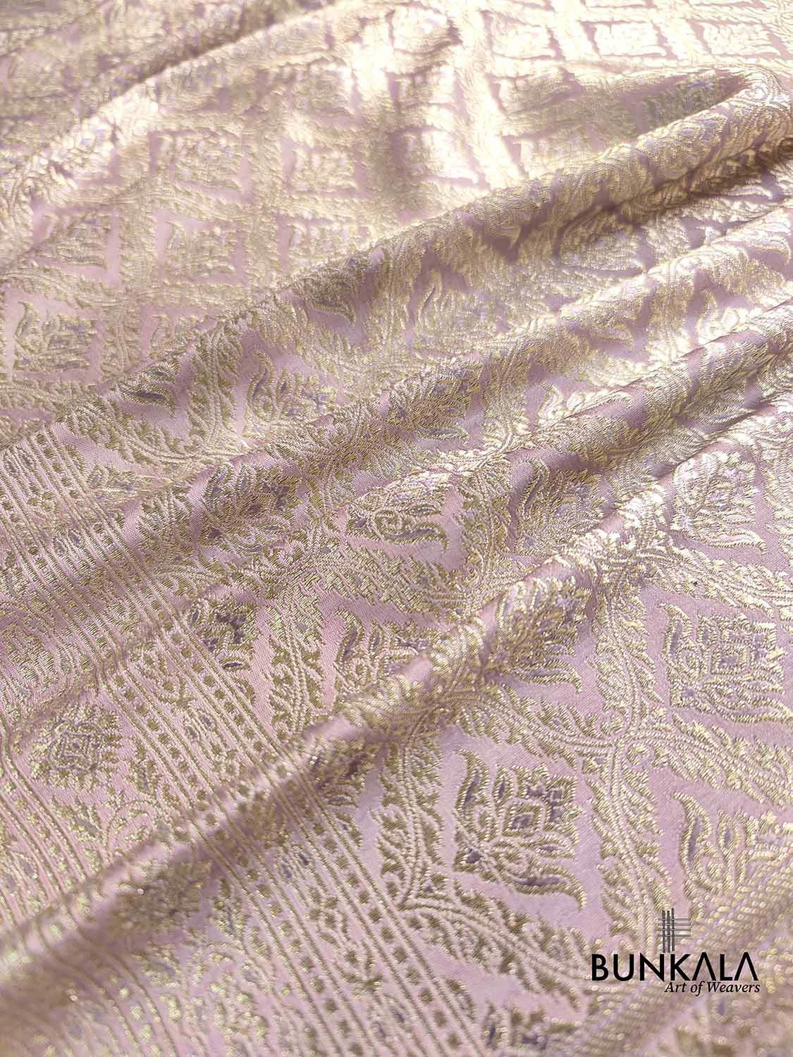 Lavender Mashru Silk Brocade Weaved Banarasi Saree