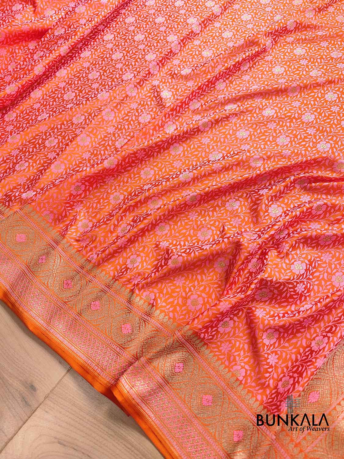 Pink and Orange Double Shaded Mashru Silk Jamewar Weaved Floral Jaal Design Banarasi Saree