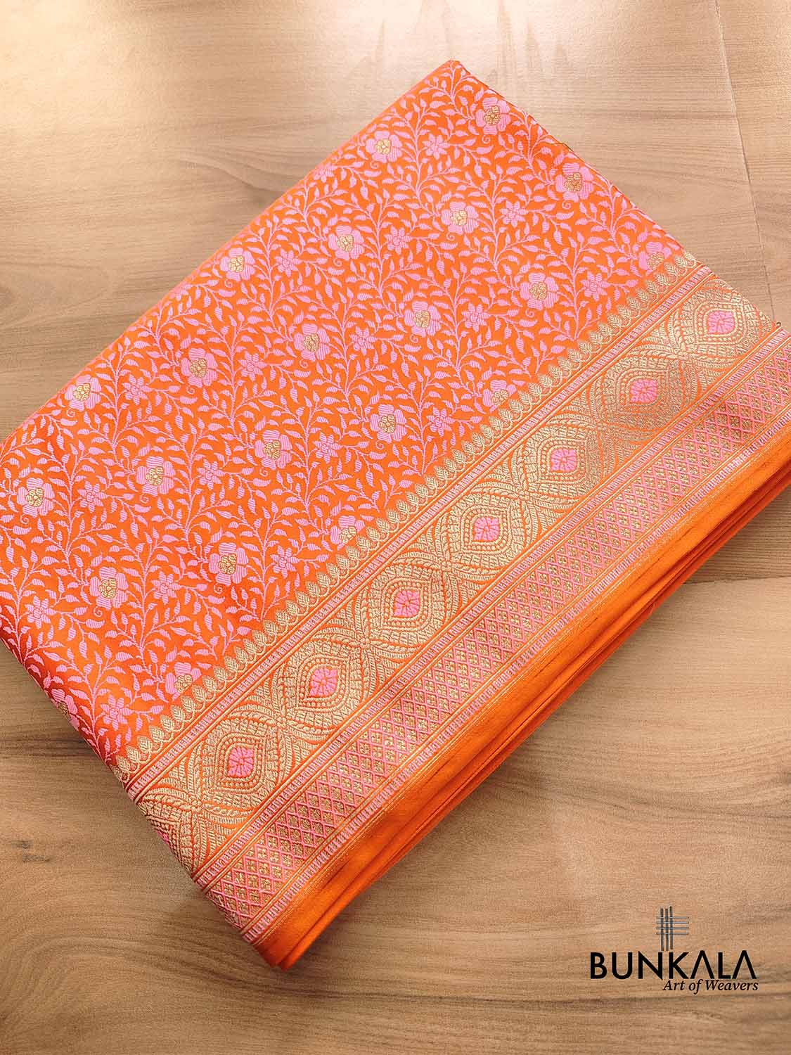 Pink and Orange Double Shaded Mashru Silk Jamewar Weaved Floral Jaal Design Banarasi Saree