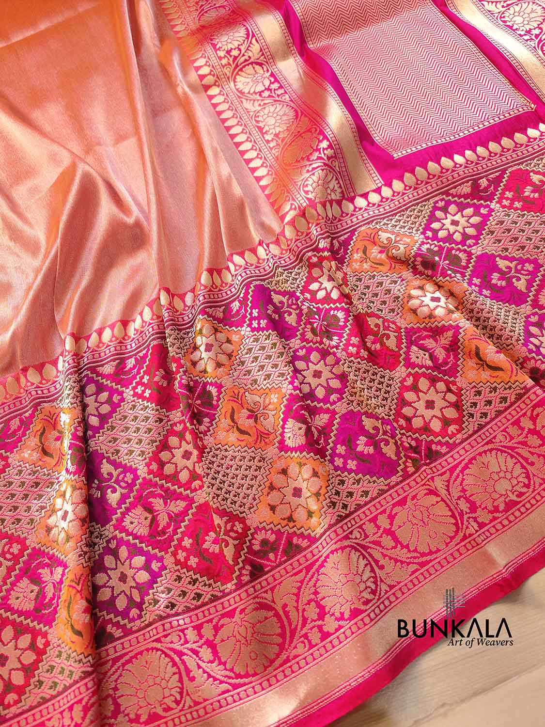 Pink Two Tone Pure Tissue Silk Handloom Plain Banarasi Saree with Big Patola Border