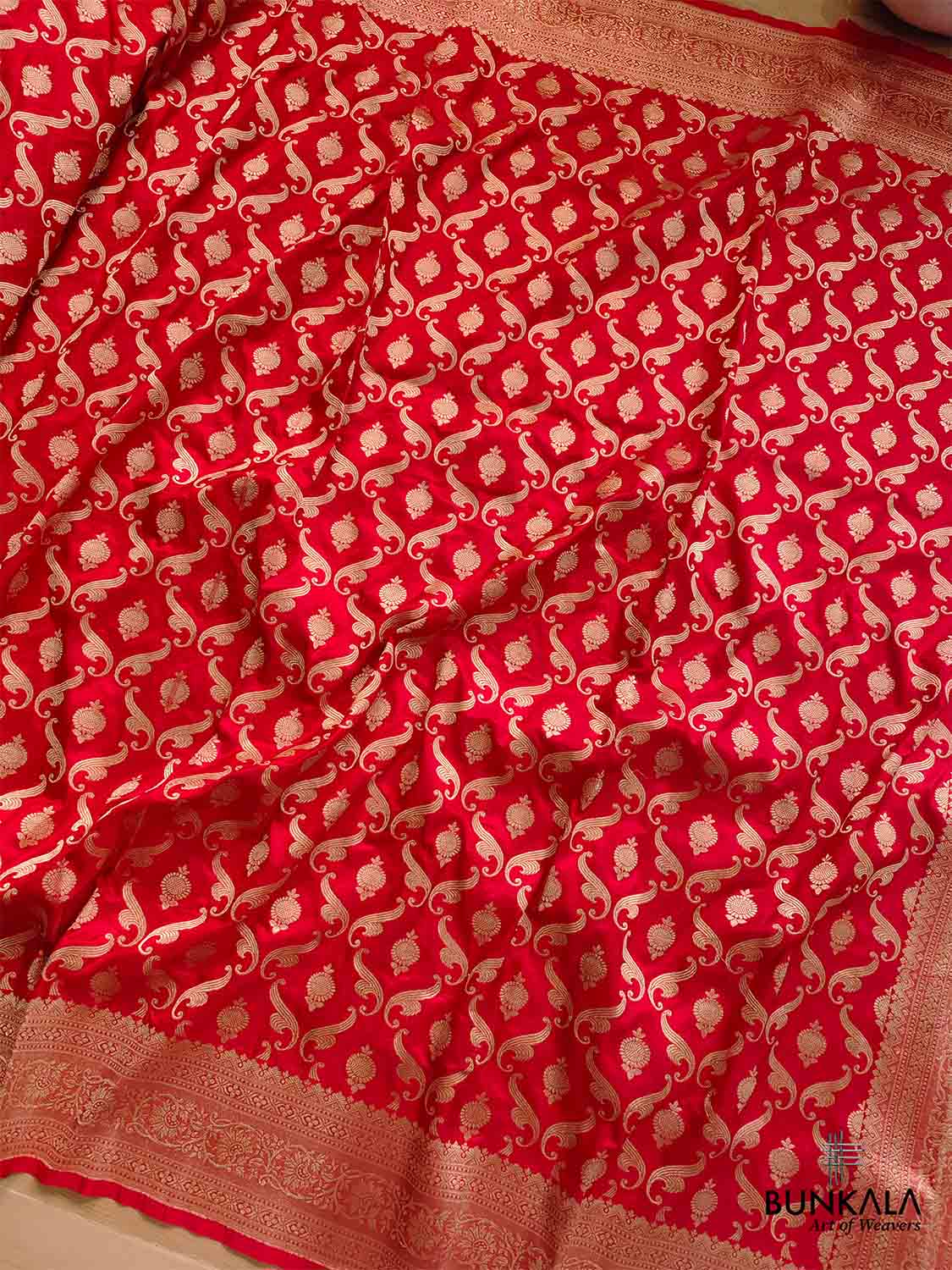 Red Pure Katan Silk Jaal Design Handloom Banarasi Saree