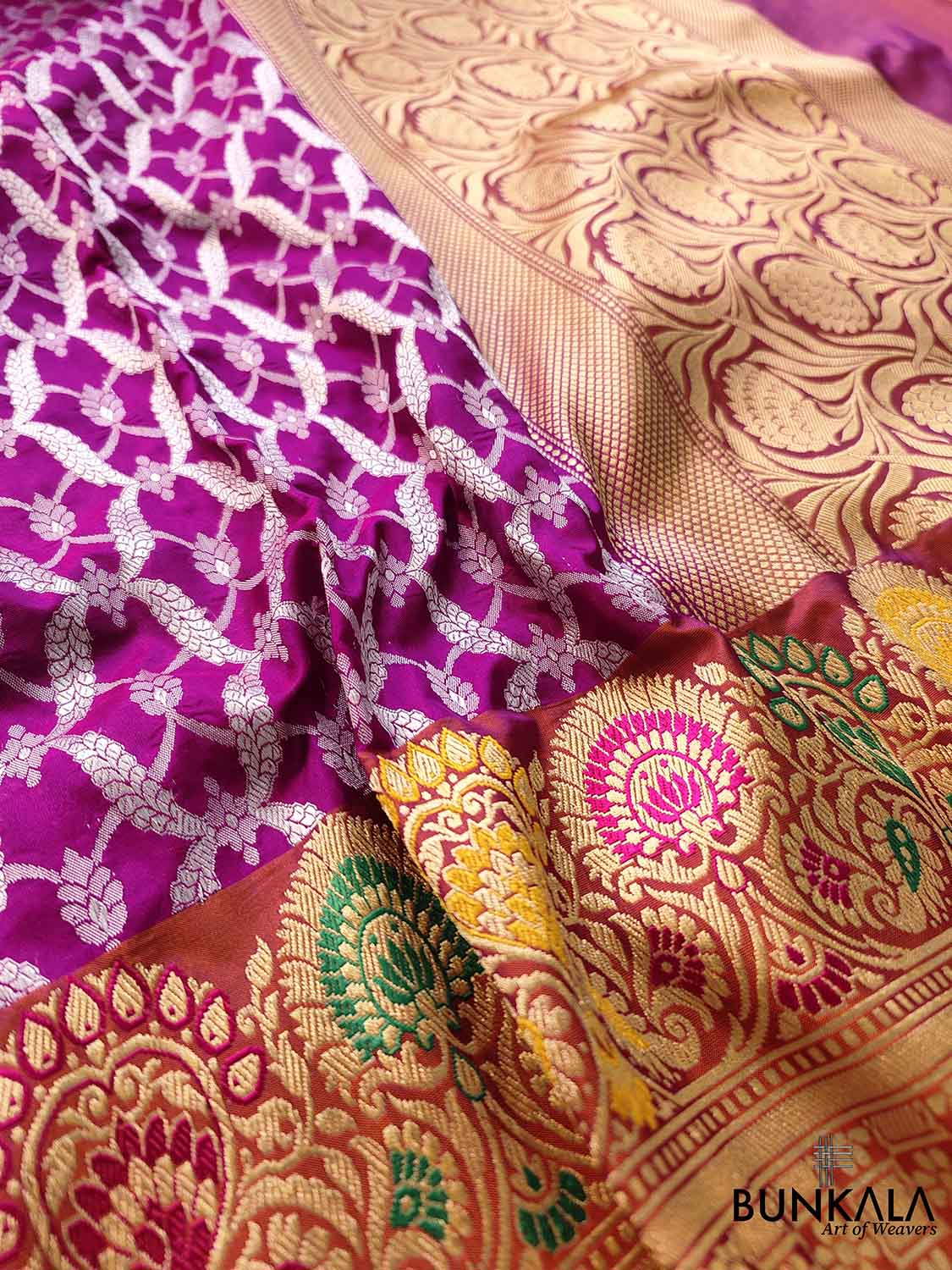 Intricately Woven Purple Pure Katan Silk Handloom Silver Zari Geometric Jaal Banarasi Saree with Meenakari Kadwa Border