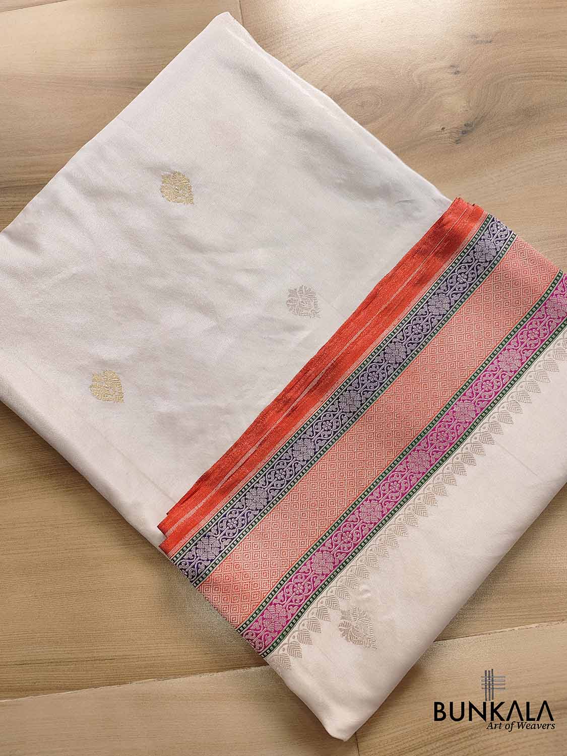 Enchanting White Pure Tissue Katan Silk Handloom Allover Sona Rupa Small Buti Banarasi Saree with Meenakari Border